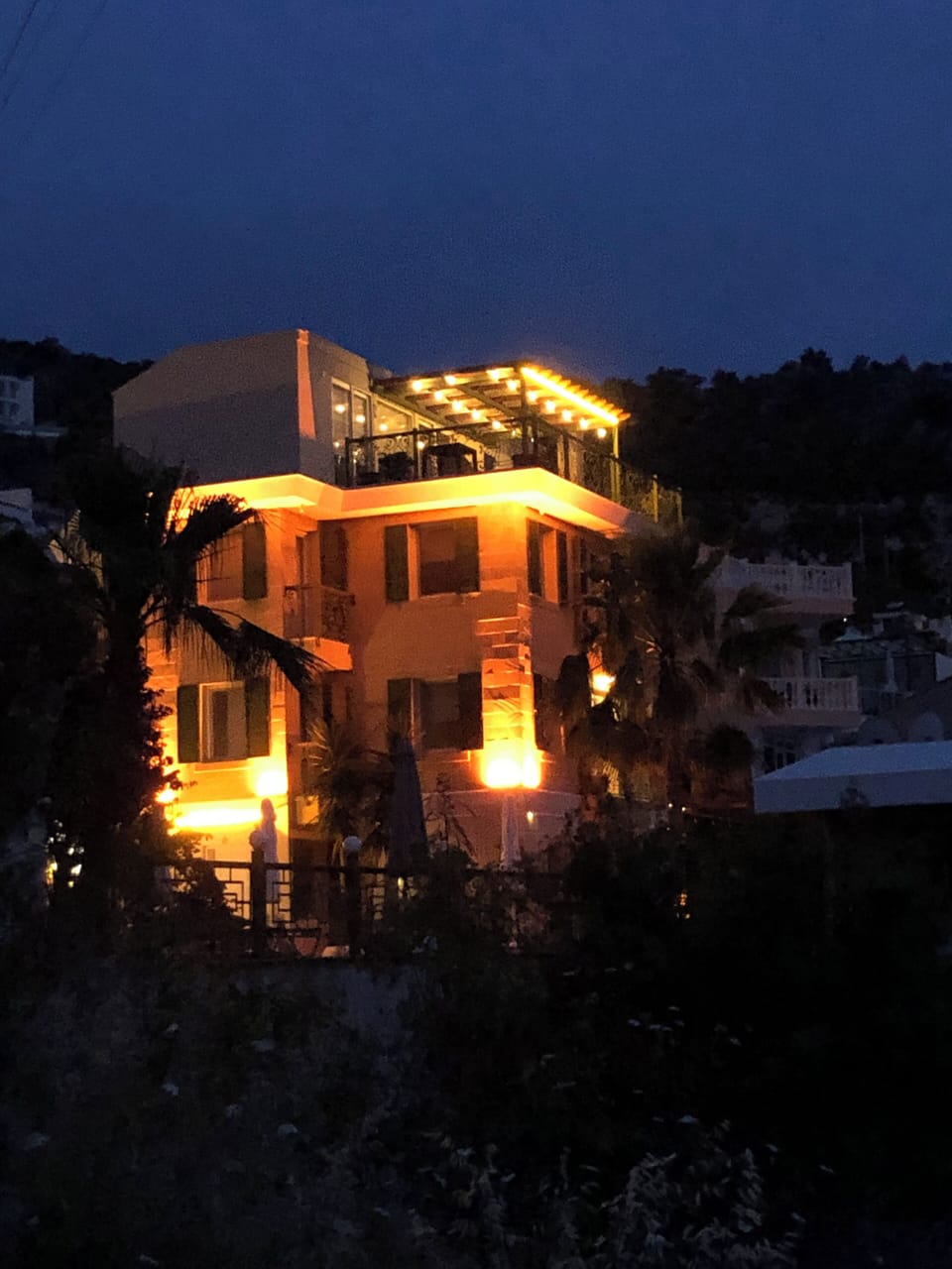 Villa night lighting