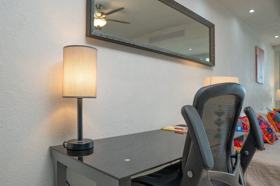 Business Facilities