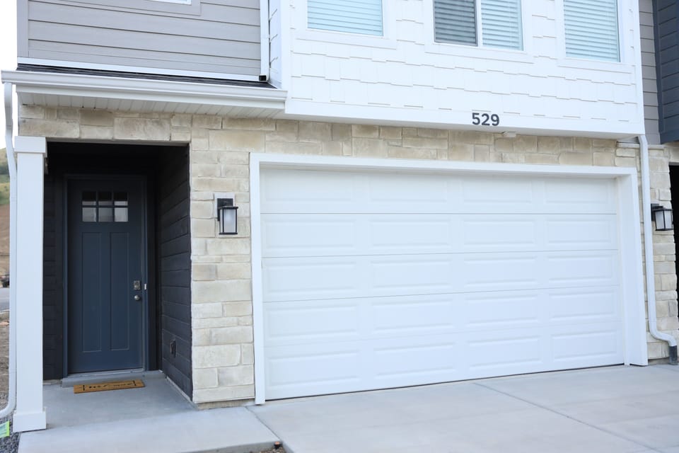 2 Car Garage