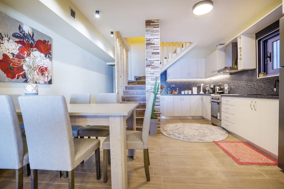 Kitchen and dining area