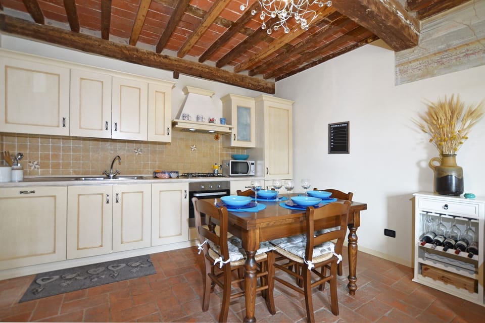 The dining and kitchen