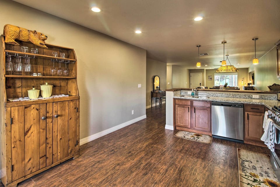 Kitchen | Spices | High Chair