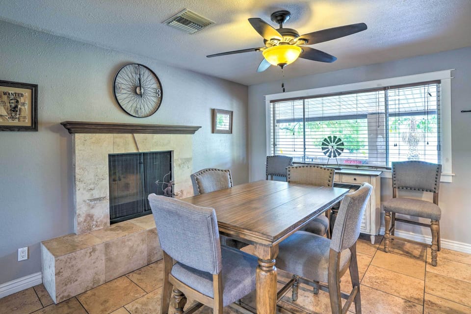 Dining Area | Dishware & Flatware