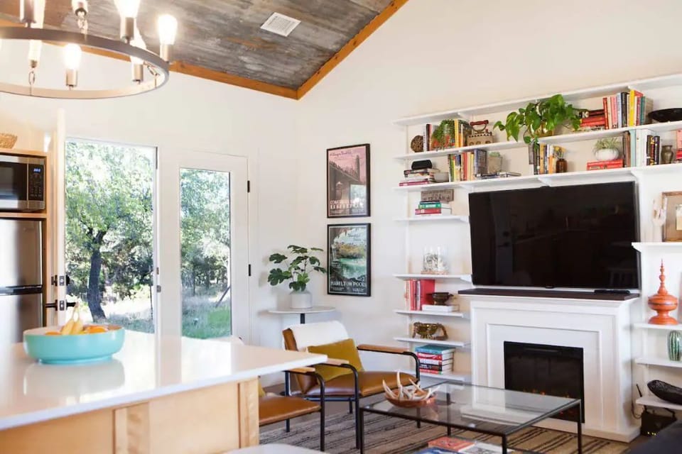 Open concept living room and kitchen