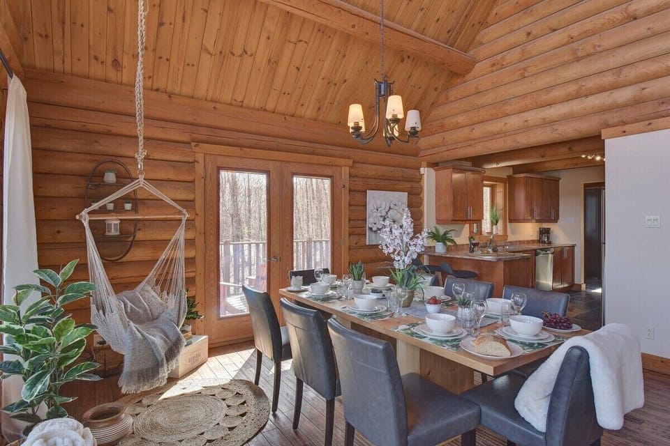 Salle a manger et hamac