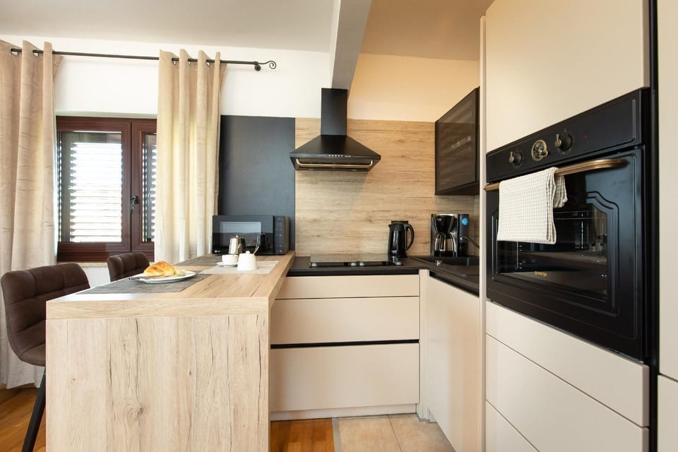 Kitchen area