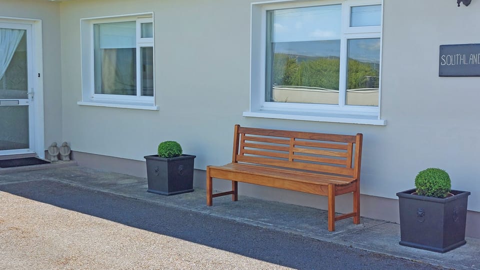 Southland Holiday Home, Miltown Malbay, County Clare