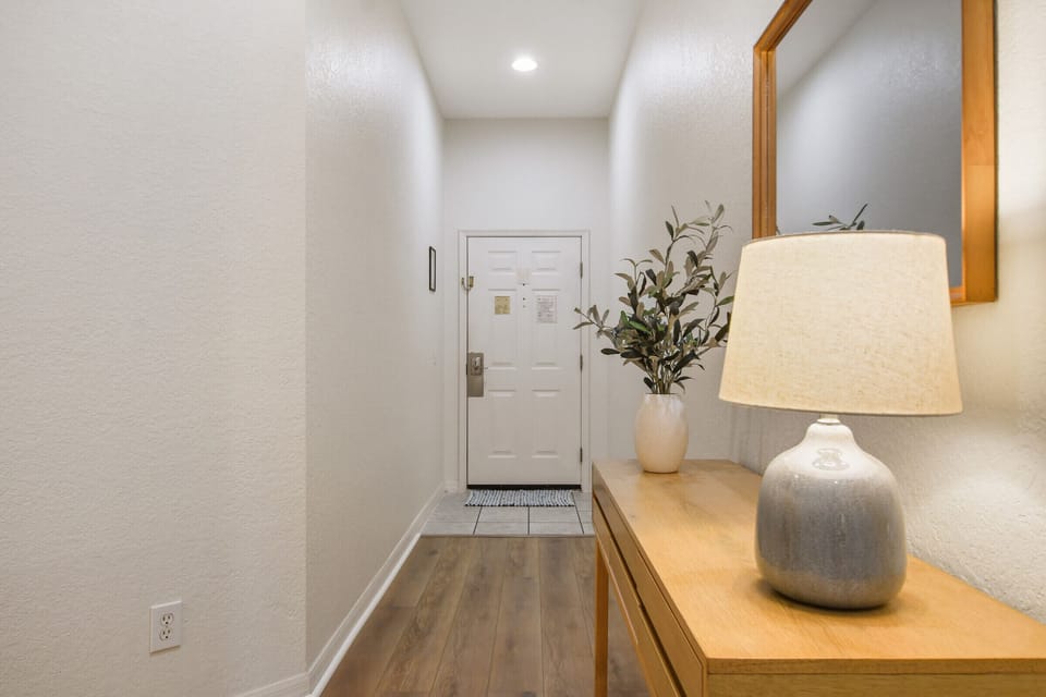 Safe entryway - code required ❤️