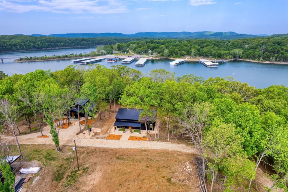 The Hideaways on Rickety Ridge and the Eagle Rock Marina in the background.