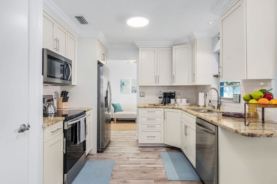 This kitchen is THE place to kiss the chef