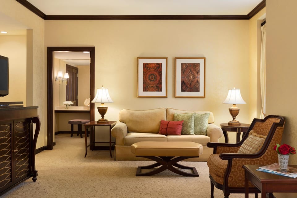 Hotel Du Pont Luxury Room Two Queen Beds Living Area  15