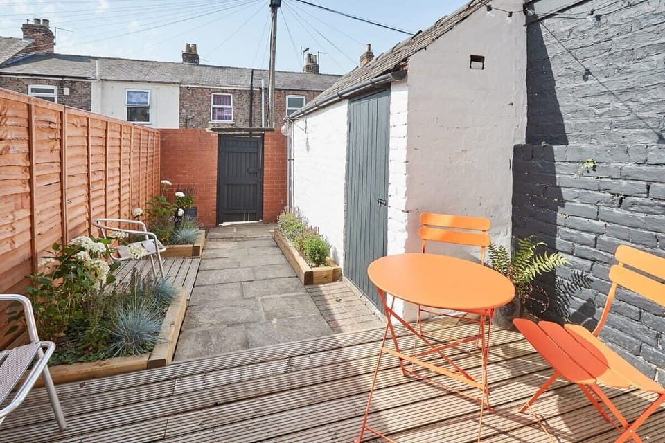 The Railman's House, York - Host & Stay