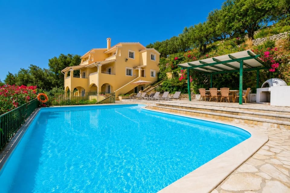 Private pool and terrace