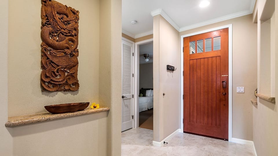 Entryway to Waikoloa Beach Villas L3
