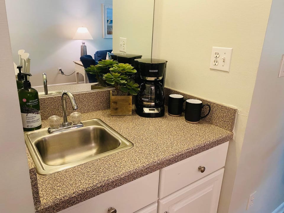 Wet Bar