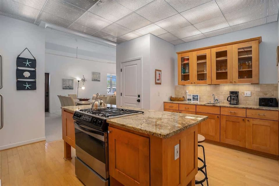 Newly Updated Countertops and Appliances are Guaranteed to Make Meal Prep a Breeze