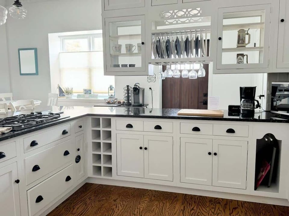 Thoughtfully stocked for mornings, meals, and happy hours.
