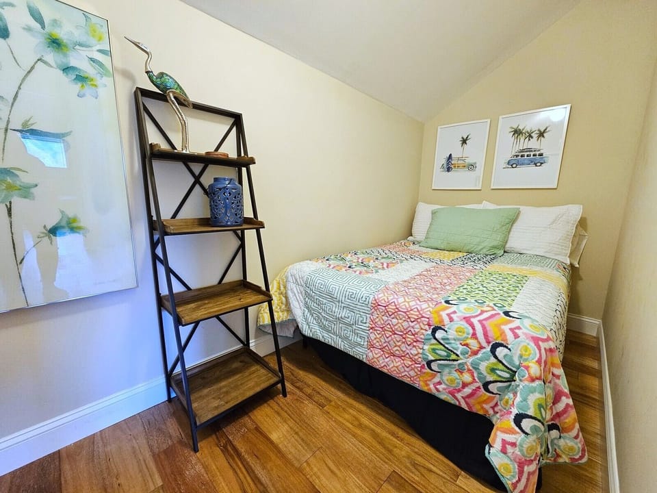 Upstairs Loft Room with Double Bed at 980 Inverness Village