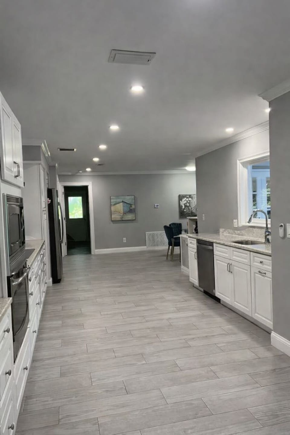 Kitchen area