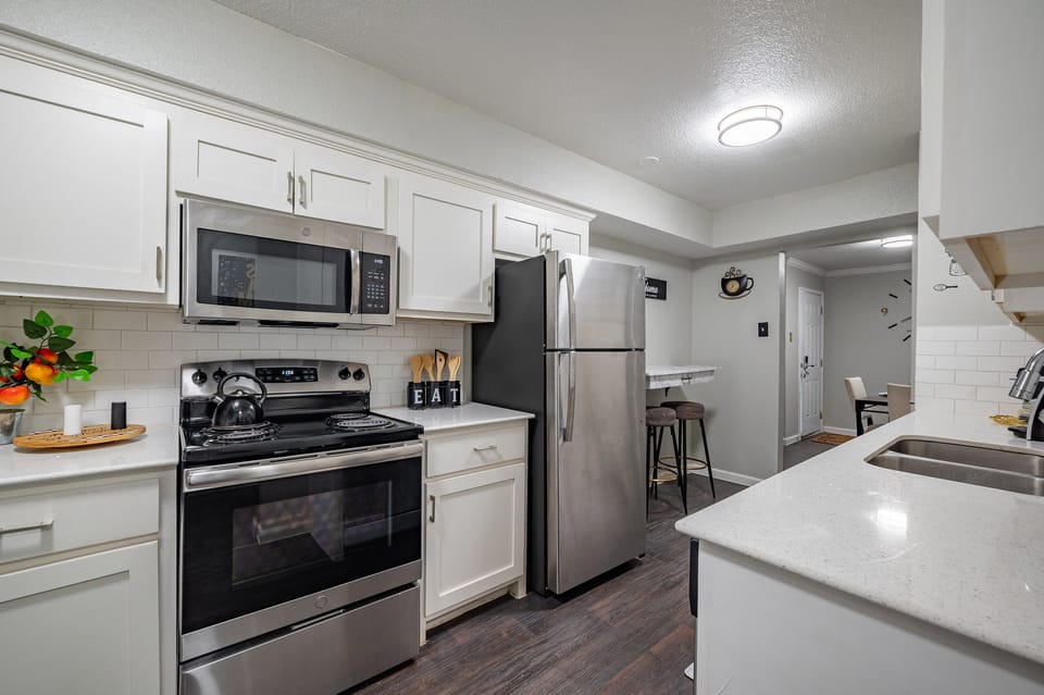 Fully stocked kitchen. With all cooking essentials you need. 