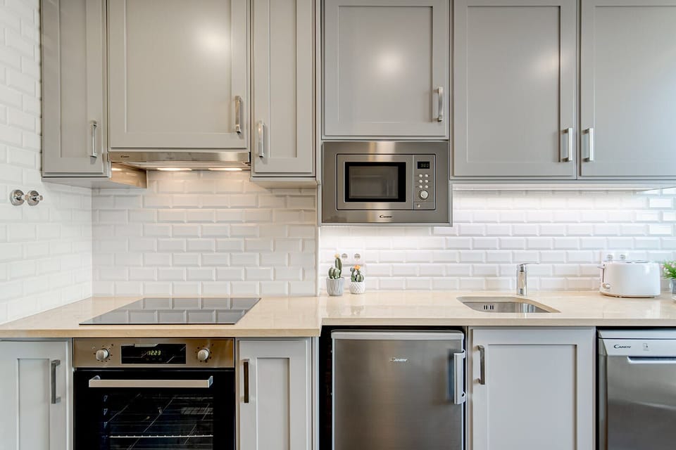 Fully-equipped kitchen with a fantastic view of the Monastery.