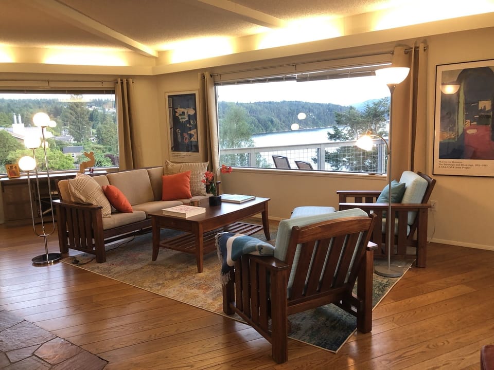 Main livingroom