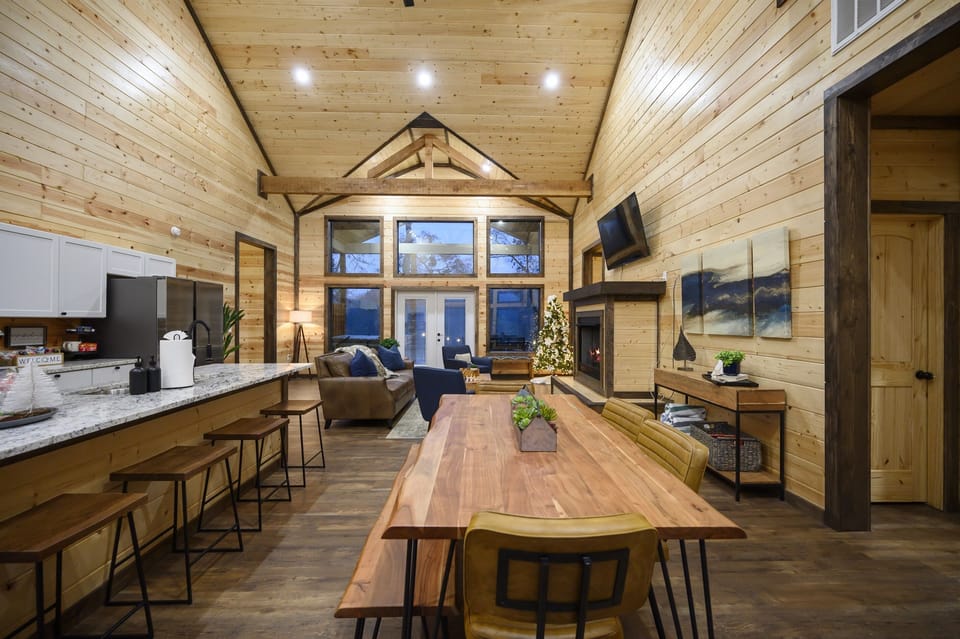 Large Living Room with Open Kitchen
