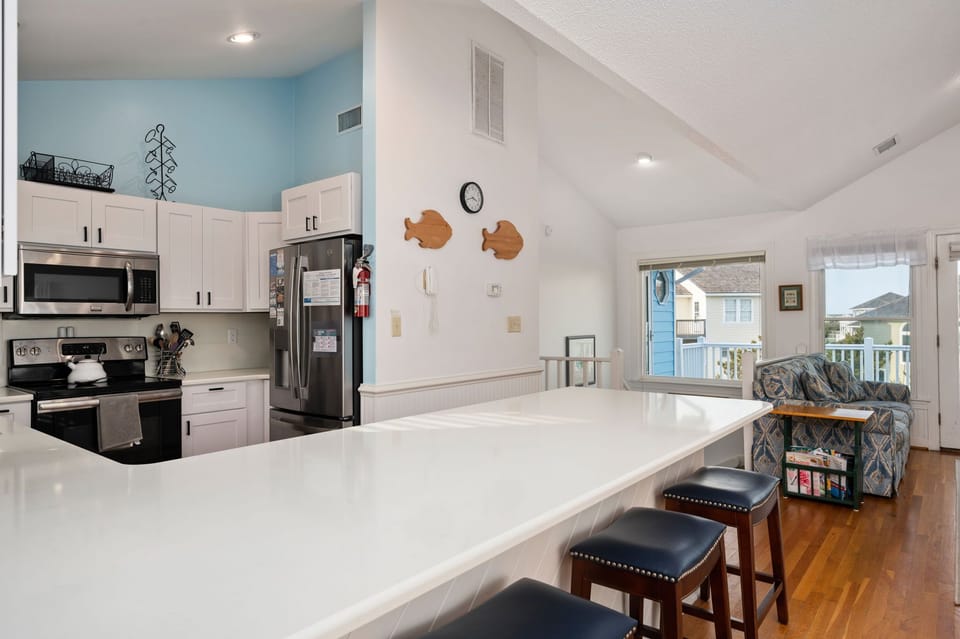 Baltrush Bungalow| TL Kitchen Area