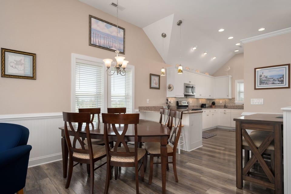 NH290: Calm On Down | TL Dining & Kitchen