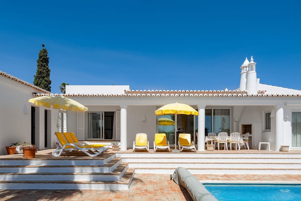 Pool area