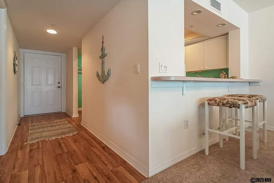 Breakfast Bar for Two