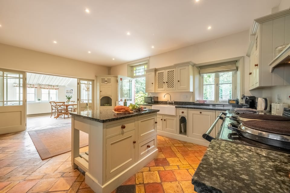 Ground floor: Kitchen with electric four oven Aga cooker