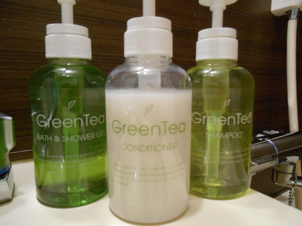Bathroom amenities