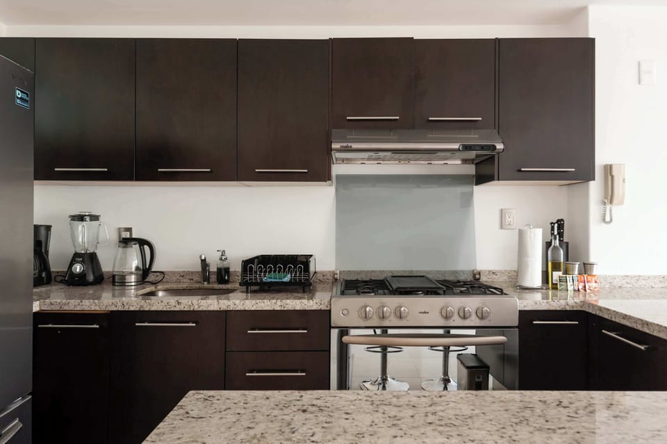 Fully equipped kitchen