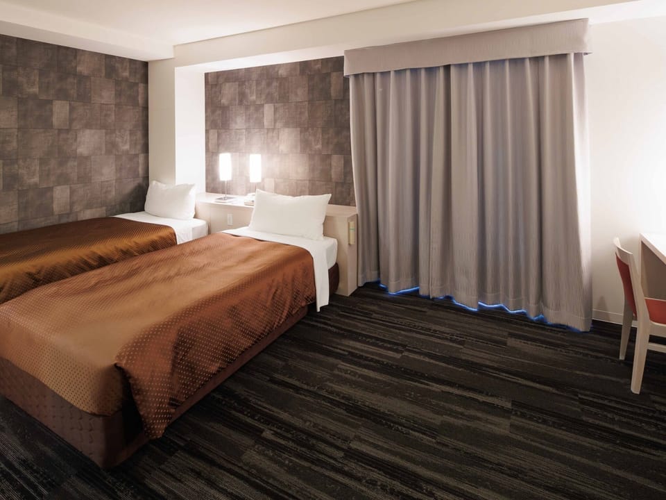 Superior twin room with a spacious area of 33㎡.