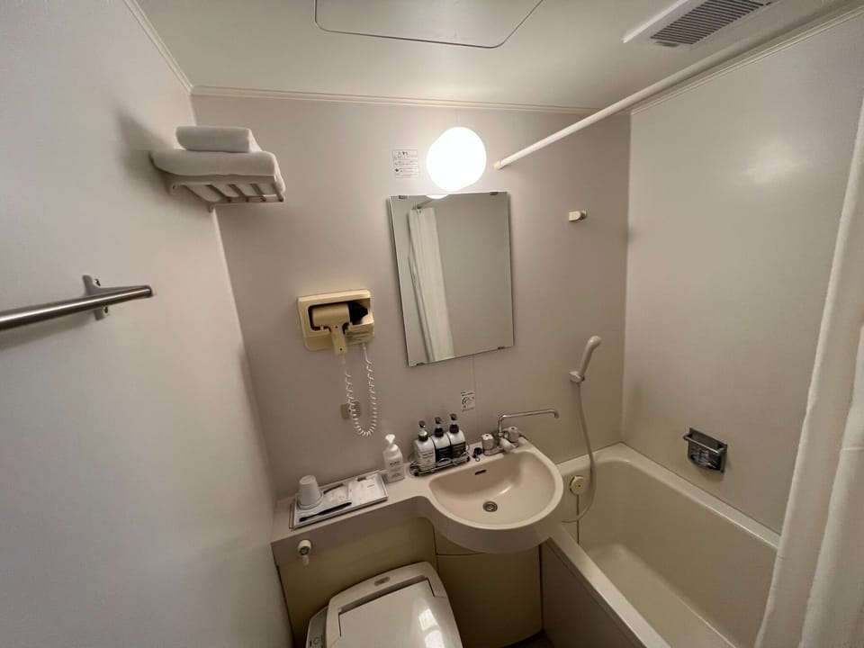 Unit bath 1
