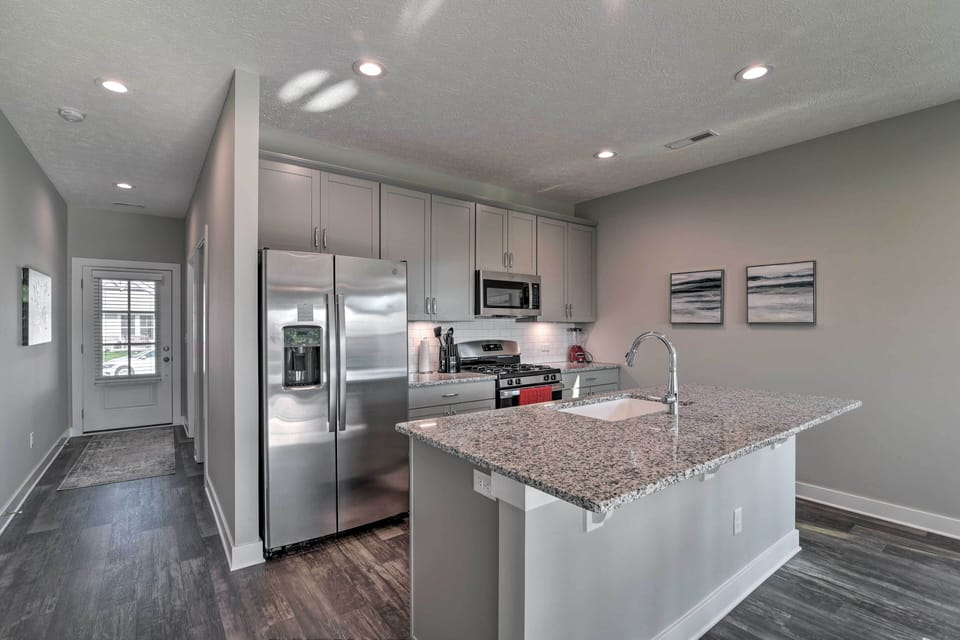 Kitchen | Cooking Basics | Ice Maker