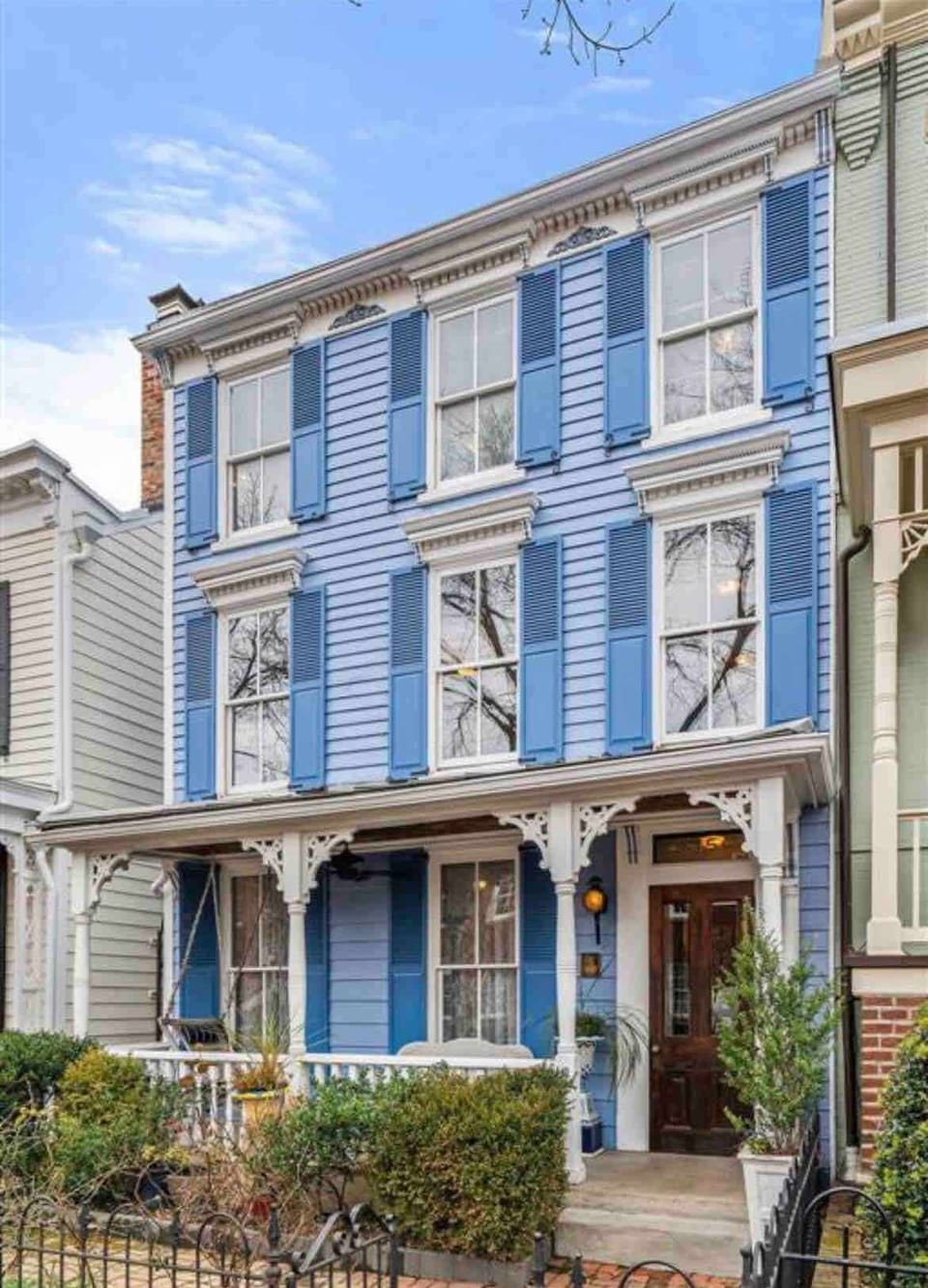 Outside of The Sweet Mary Lou! The entrance for Airbnb unit is on the left had side. 