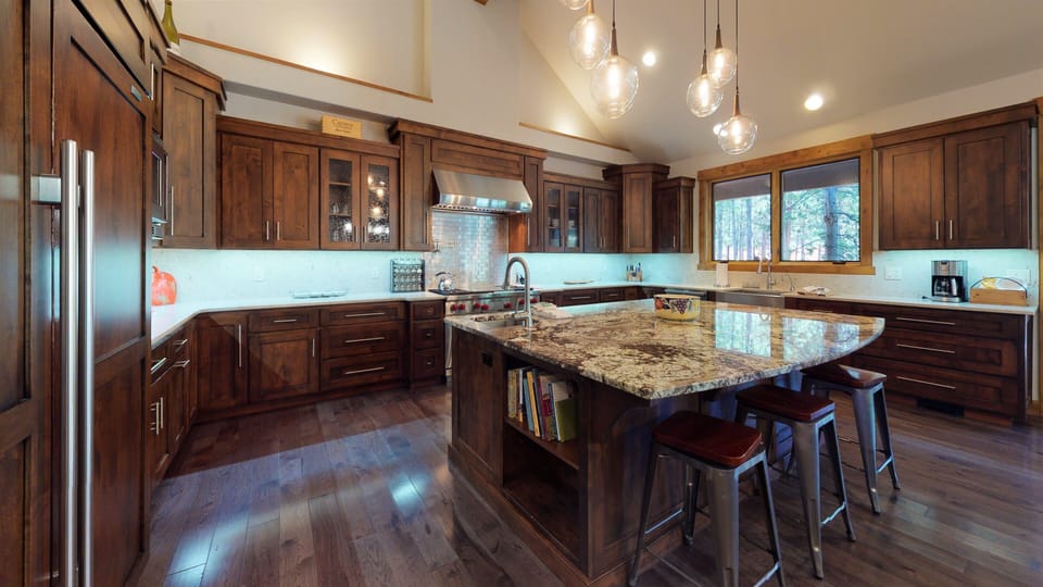 56317-Fireglass-Kitchen