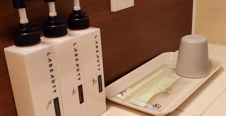 Bathroom amenities