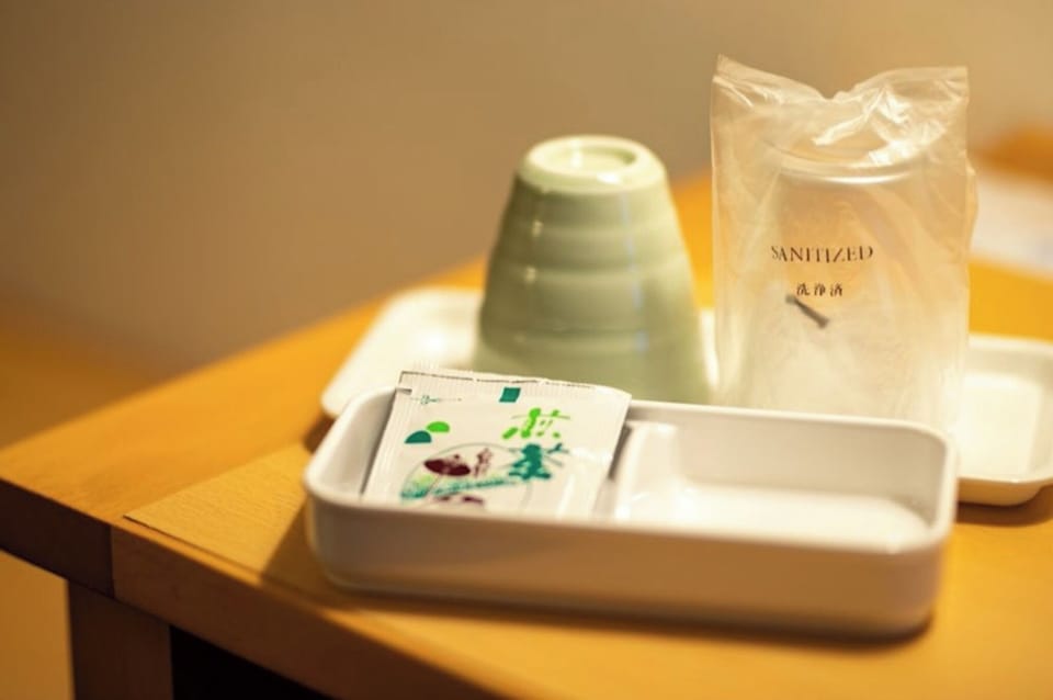 Bathroom amenities