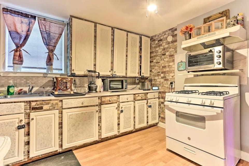 Southern touch kitchen 