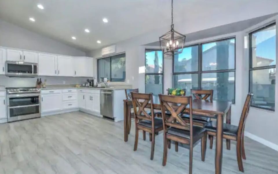 Kitchen/Nook looks out over to yard and pool 