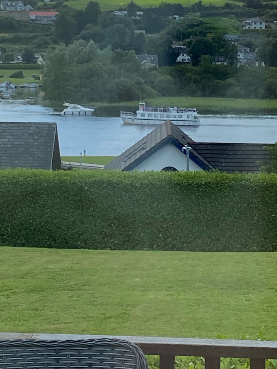 Beautiful House with lake views close to village House in County Clare