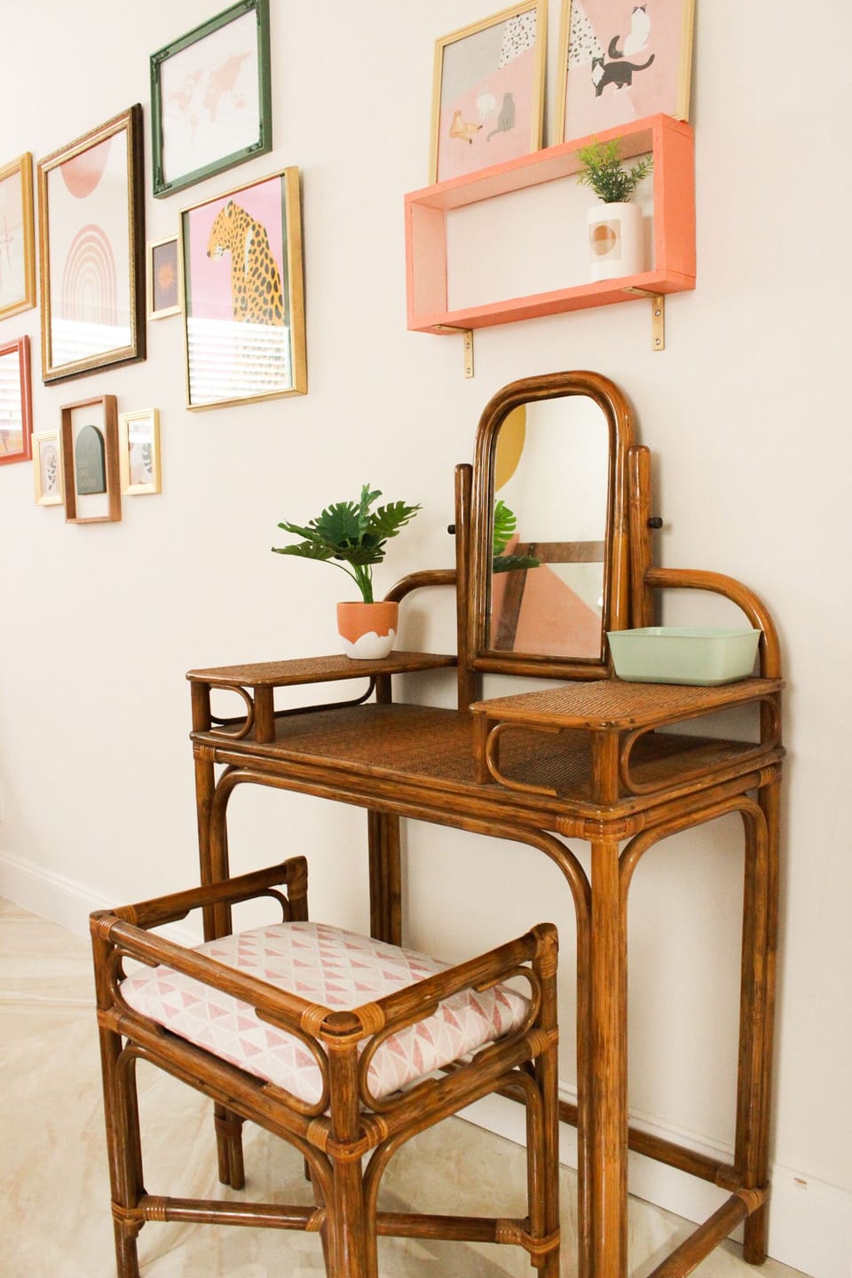 Vintage 1950s rattan vanity