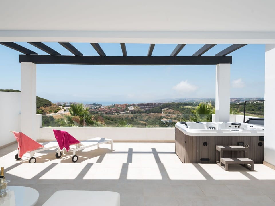 Sky, Building, Shade, Plant, Interior Design, Outdoor Furniture, Tree, Line, Wood, Urban Design