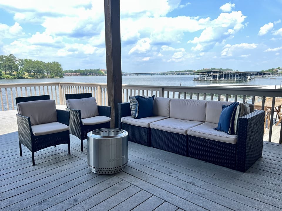Cottage Deck 