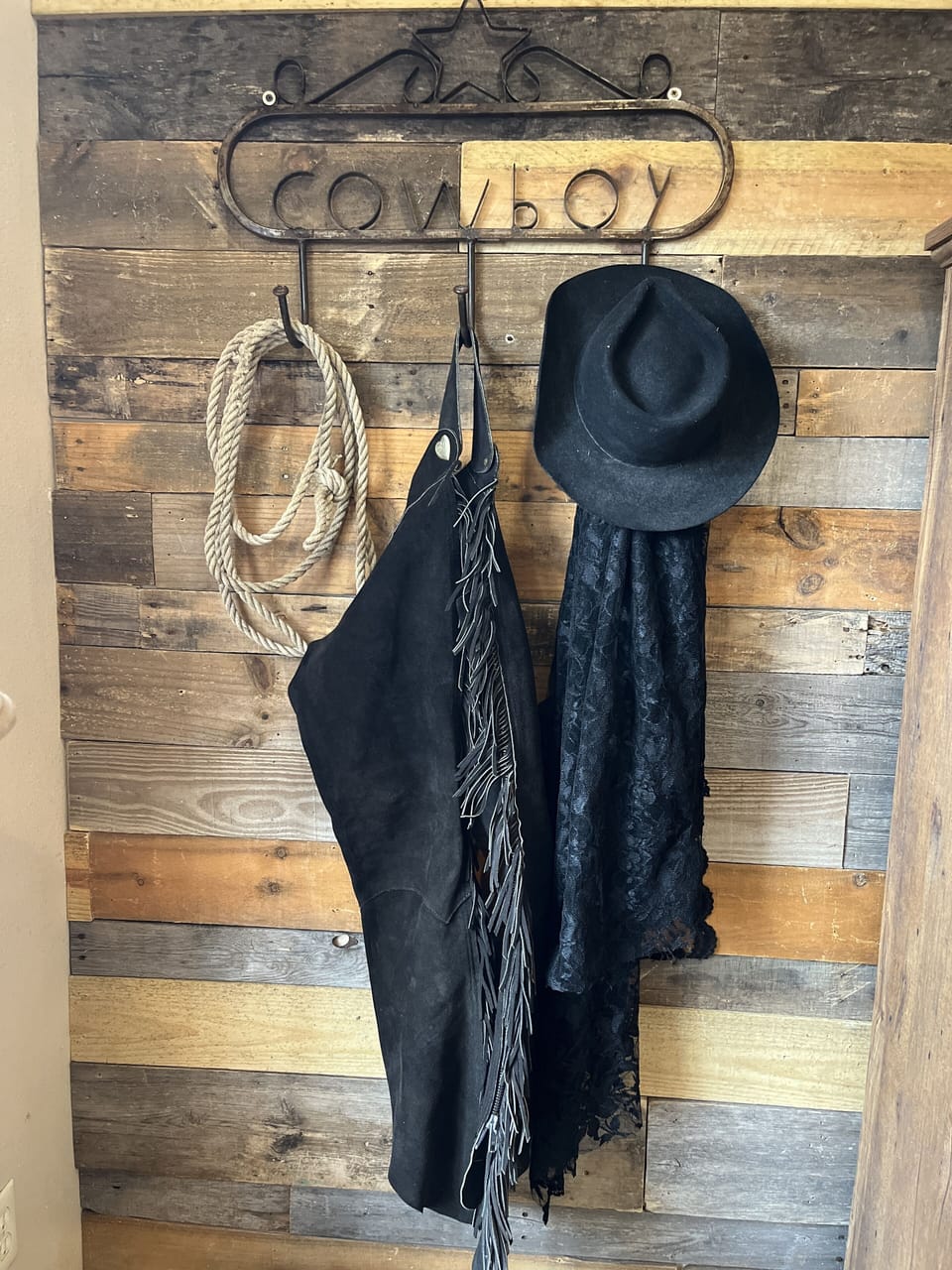 Your kids will enjoy some Cowboy & Cowgirl Dress up FUN!