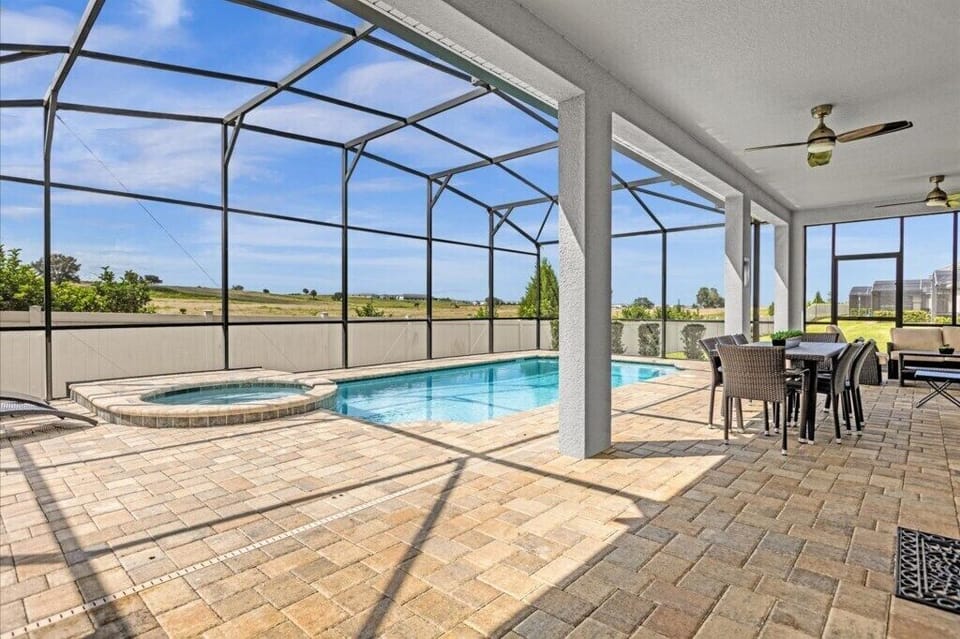 1644 Nassau Point Trail (31).jpg