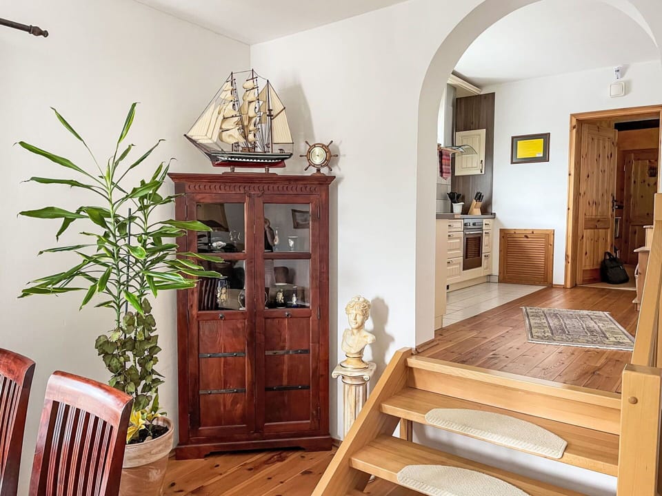 Cabinetry, Table, Property, Furniture, Plant, Drawer, Wood, Houseplant, Chest Of Drawers, Shelving
